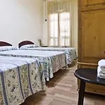 La Casa De Emilia
